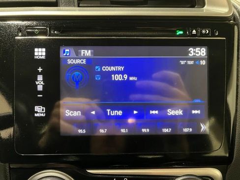 Used 2016 Honda Fit EX image 33