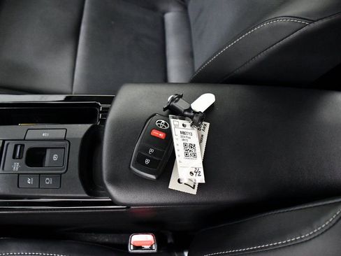 Used 2024 Toyota Prius XLE image 24