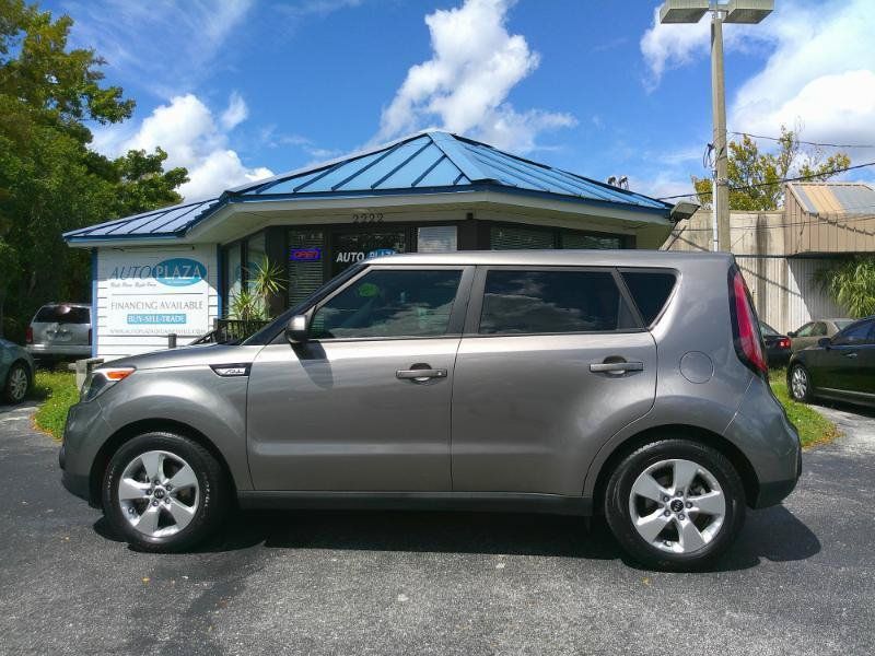 Used 2019 Kia Soul FWD image 10