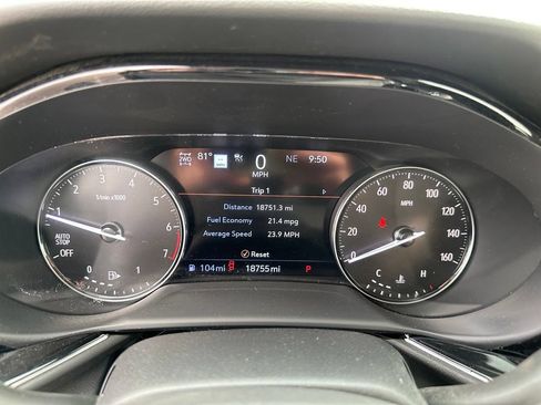 Used 2023 Buick Envision Avenir AWD/4WD image 15