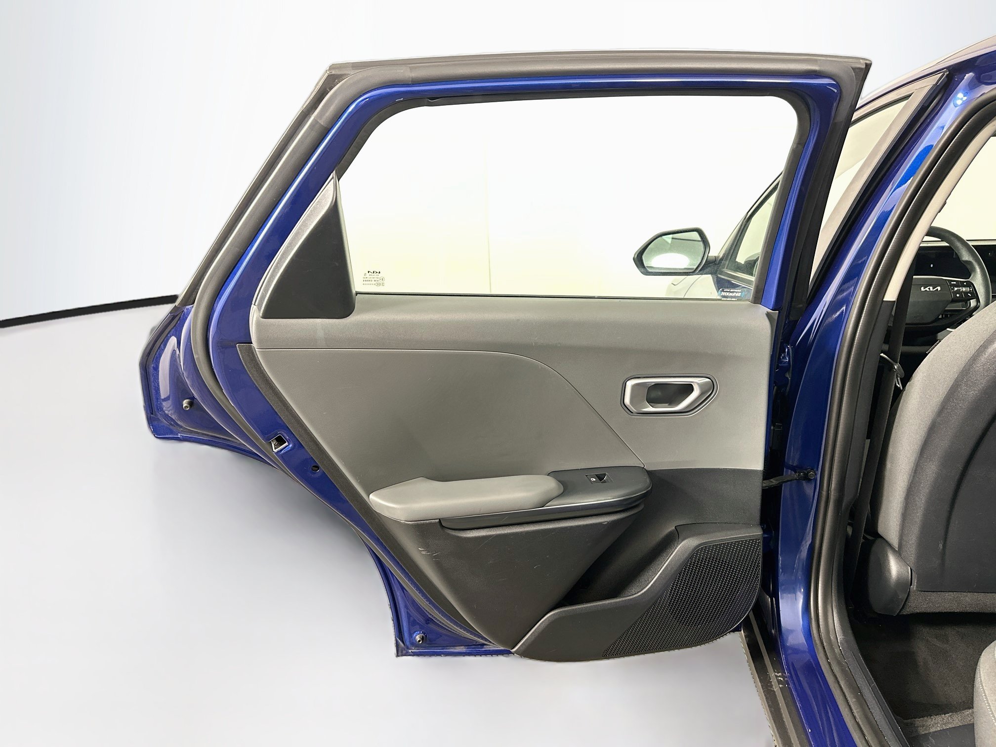 Used 2025 Kia K4 FWD image 26