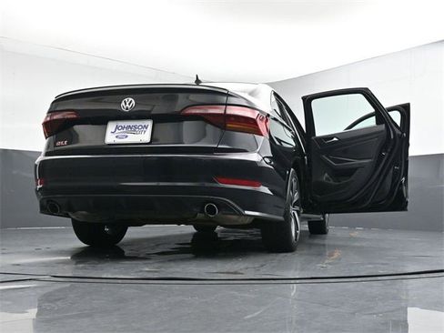 Used 2019 Volkswagen Jetta GLI Autobahn image 41