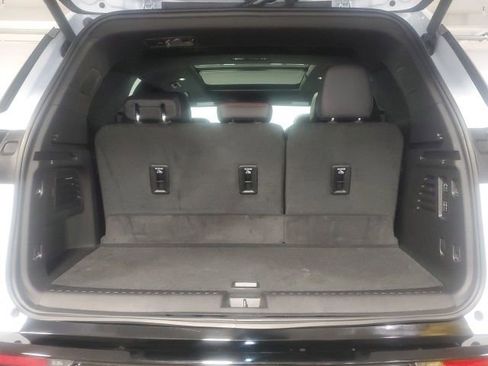 Used 2026 Chevrolet Traverse RS image 10