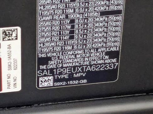 New 2026 Land Rover Range Rover Sport SE AWD/4WD image 19
