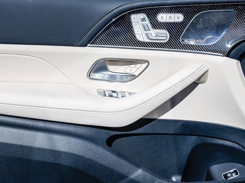 New 2026 Mercedes-Benz GLE 53 AMG 4MATIC image 20