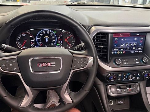 Used 2023 GMC Acadia AT4 w/ Technology Package AWD/4WD image 48