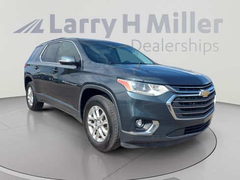 Used 2019 Chevrolet Traverse LT FWD image 7