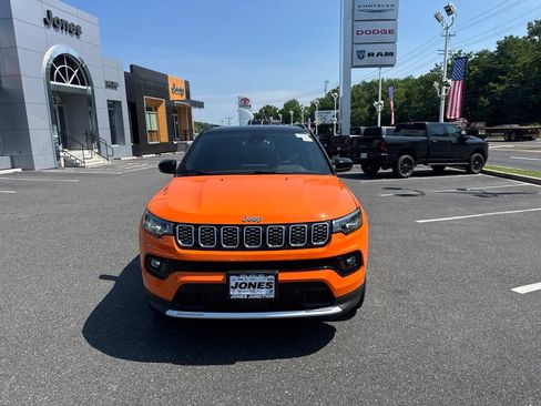 New 2026 Jeep Compass Limited AWD/4WD image 3