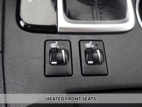 Used 2019 Toyota Highlander XLE AWD/4WD image 8