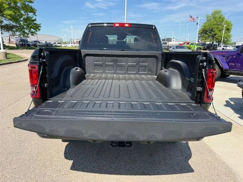 New 2026 RAM 2500 Big Horn AWD/4WD image 6