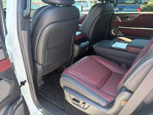 Used 2026 INFINITI QX80 Autograph w/ Premium Cargo Package AWD/4WD image 33