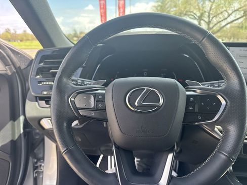 Used 2023 Lexus RX 500h F Sport AWD/4WD image 16