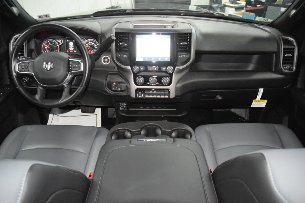 Used 2026 RAM 5500 Tradesman w/ Chrome Appearance Group AWD/4WD image 20