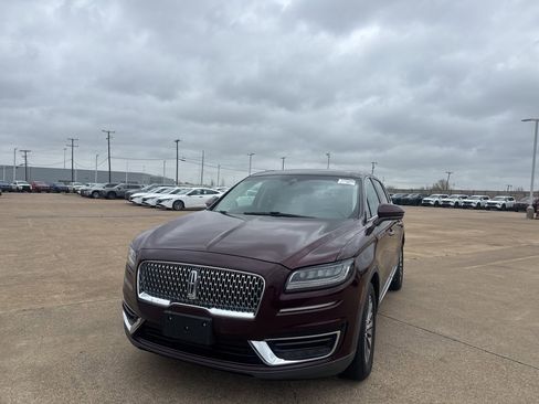 Used 2020 Lincoln Nautilus Reserve image 6