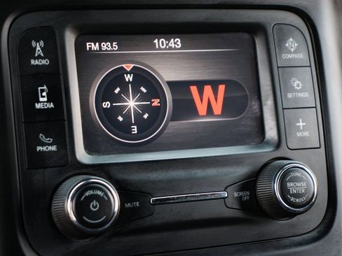 Used 2021 RAM 5500 Tradesman w/ Chrome Appearance Group image 27