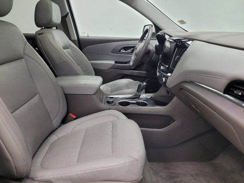 Used 2019 Chevrolet Traverse Premier w/ Driver Confidence II Package FWD image 21