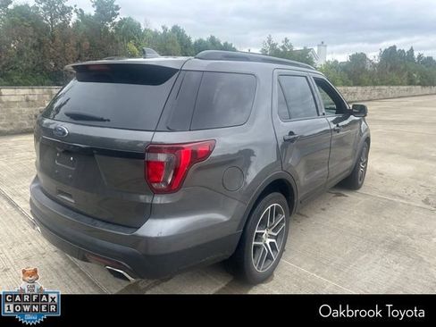 Used 2017 Ford Explorer Sport w/ Equipment Group 401A AWD/4WD image 3