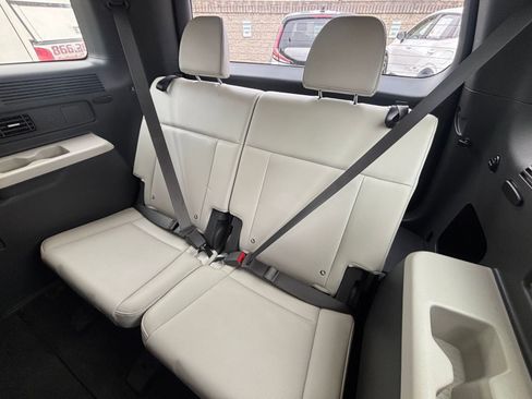 Used 2025 Hyundai Santa Fe SEL image 31