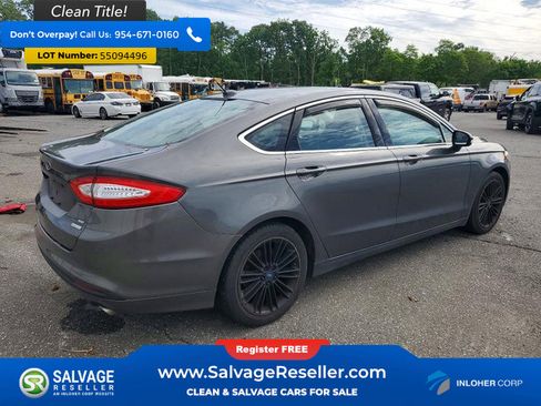 Used 2016 Ford Fusion SE w/ Equipment Group 202A FWD image 4