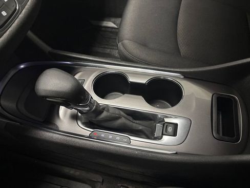 Used 2022 Chevrolet Malibu LT image 49