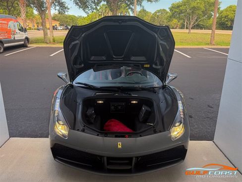 Used 2019 Ferrari 488 Spider RWD image 37