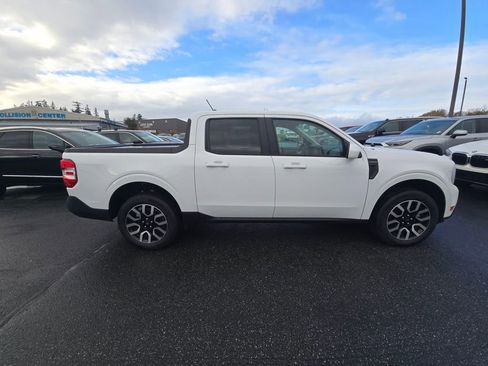 Used 2023 Ford Maverick Lariat w/ Equipment Group 500A Standard image 3