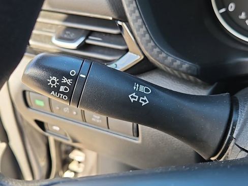 Used 2024 Nissan Sentra SV image 23