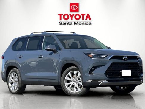 New 2026 Toyota Grand Highlander AWD image 1