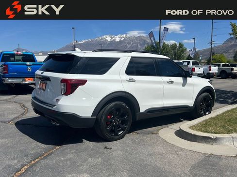 Used 2023 Ford Explorer ST w/ Equipment Group 401A AWD/4WD image 8