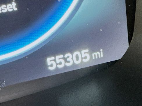 Used 2023 Hyundai Santa Fe Limited image 34