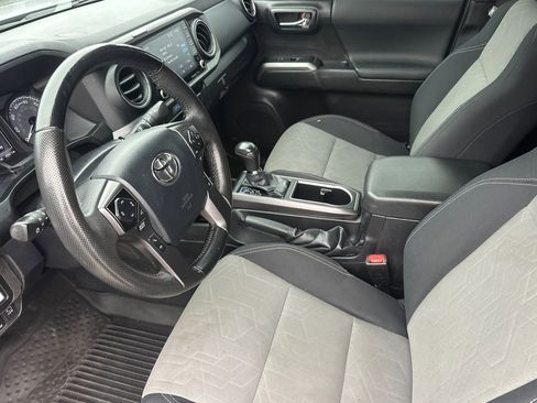 Used 2023 Toyota Tacoma SR5 image 10