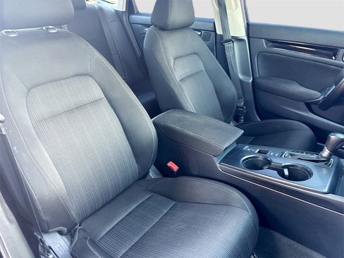 Used 2022 Honda Civic EX image 27