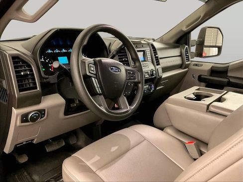 Used 2019 Ford F350 XL w/ STX Appearance Package AWD/4WD image 9