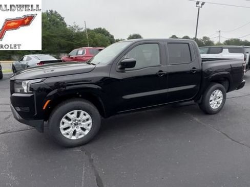 Used 2023 Nissan Frontier SV AWD/4WD image 4
