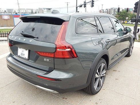 New 2026 Volvo V60 B5 Cross Country Plus w/ Climate Package image 6