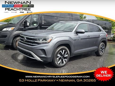 Used 2023 Volkswagen Atlas Cross Sport SE FWD image 1
