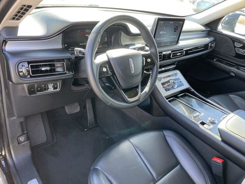 Used 2023 Lincoln Aviator AWD w/ Premium Package image 12
