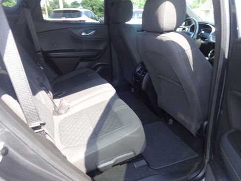 Used 2019 Chevrolet Blazer LT image 9