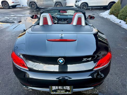Used 2009 BMW Z4 sDrive30i image 33