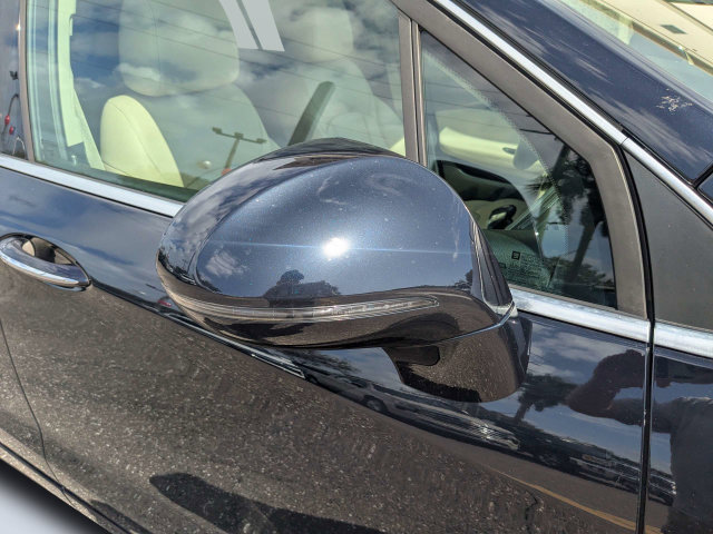 Used 2020 Buick Envision Essence FWD image 11