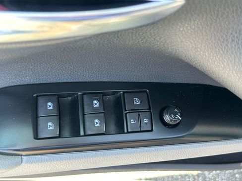 Used 2020 Toyota Camry LE FWD image 14