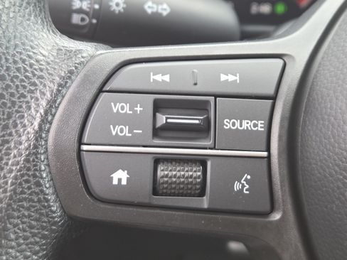 Used 2024 Honda CR-V EX image 29