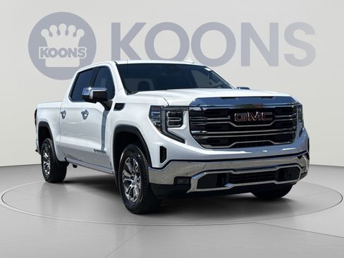 Used 2026 GMC Sierra 1500 SLT RWD image 10