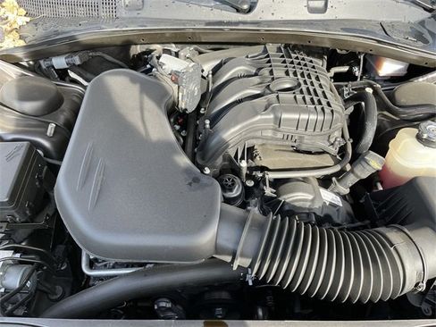 Used 2023 Dodge Charger SXT w/ Blacktop Package image 24