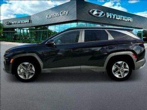 Used 2025 Hyundai Tucson SEL image 7
