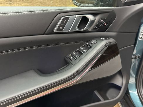 Certified 2025 BMW X5 xDrive40i image 15