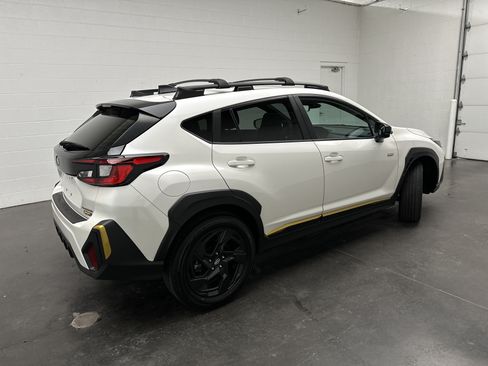 Used 2024 Subaru Crosstrek 2.5i Sport w/ Crosstrek Mirror Package AWD/4WD image 9