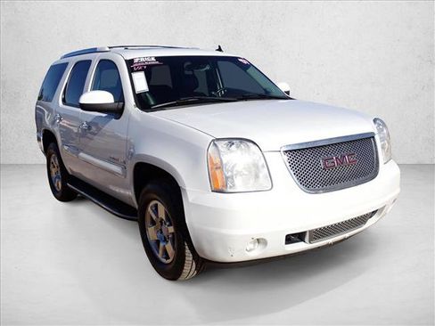 Used 2007 GMC Yukon Denali image 6