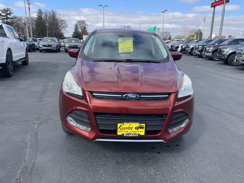 Used 2014 Ford Escape SE image 3