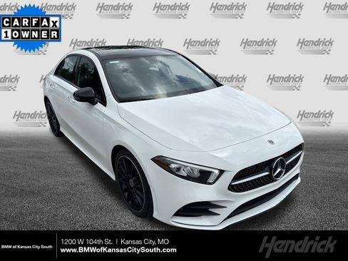 Used 2022 Mercedes-Benz A 220 4MATIC image 1